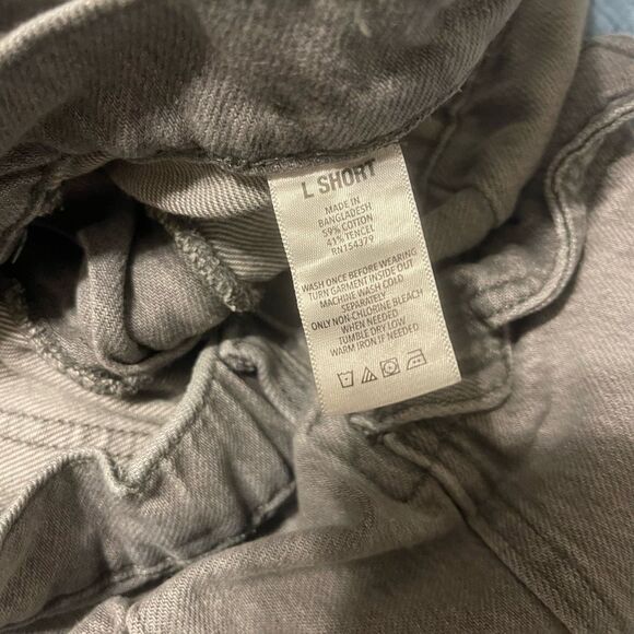 Aeropostale Mid Rise Cargo Jeans L Short - Picture 6 of 7